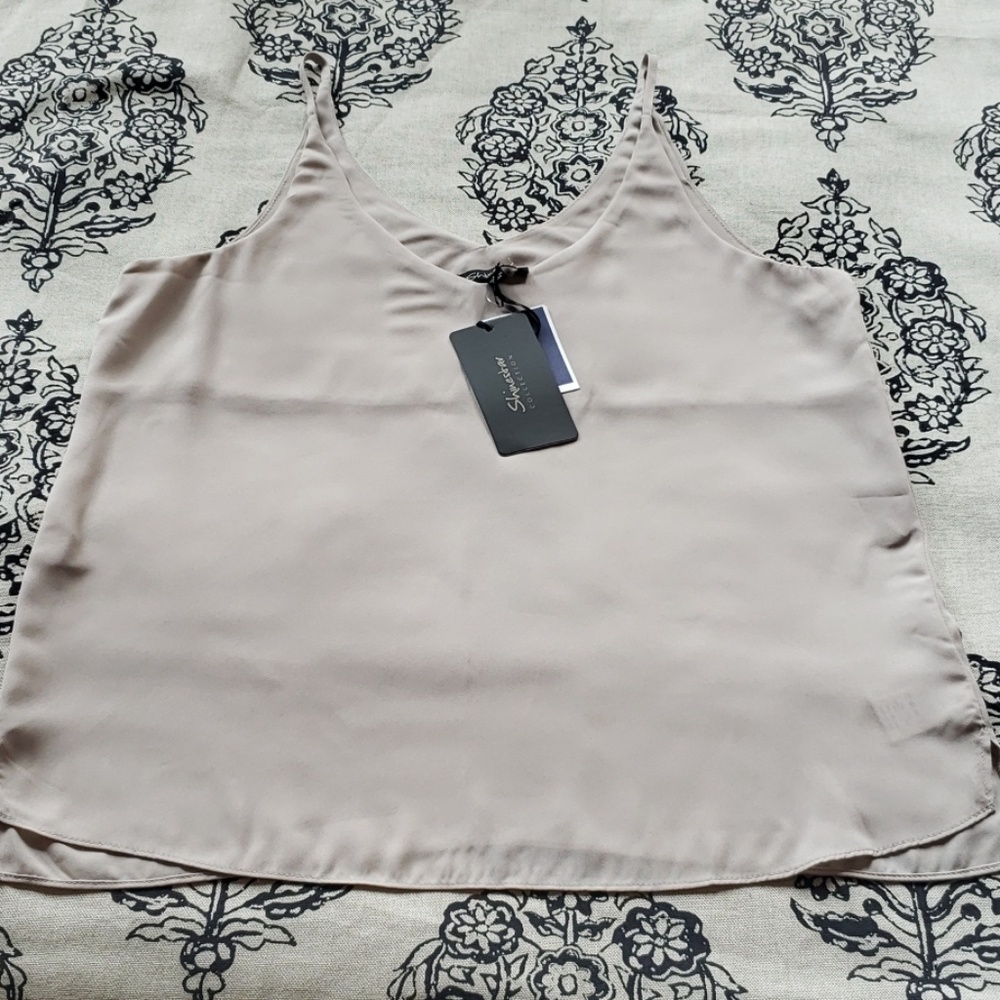 Simple Flowy Tank Top